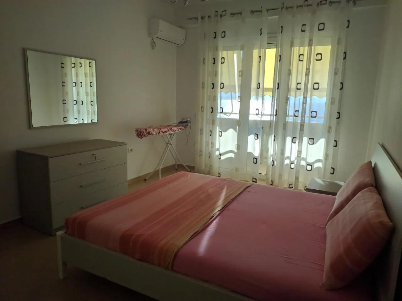 Vlorë Lucky Lux Apartment 0*,  אלבניה
